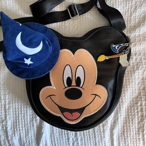 💙Sorcerer Mickey Shop Harvey’s Disney Crossbody💙